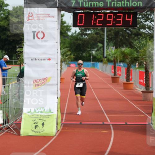 15.06.2025 - 7 Türme Triathlon Michael Strokosch http://msf.ph/oto/7929864 15.06.2025 10:29:34 Ziel 152 meine-sportfotos.de