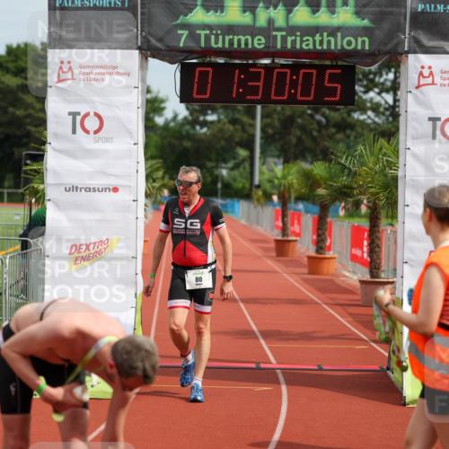 15.06.2025 - 7 Türme Triathlon Michael Strokosch http://msf.ph/oto/7929883 15.06.2025 10:30:06 Ziel 80 meine-sportfotos.de
