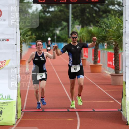 15.06.2025 - 7 Türme Triathlon Michael Strokosch http://msf.ph/oto/7929892 15.06.2025 10:30:40 Ziel 154, 155 meine-sportfotos.de