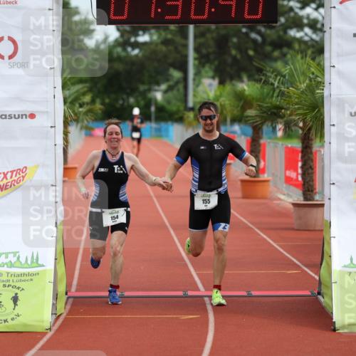 15.06.2025 - 7 Türme Triathlon Michael Strokosch http://msf.ph/oto/7929893 15.06.2025 10:30:41 Ziel 154, 155 meine-sportfotos.de