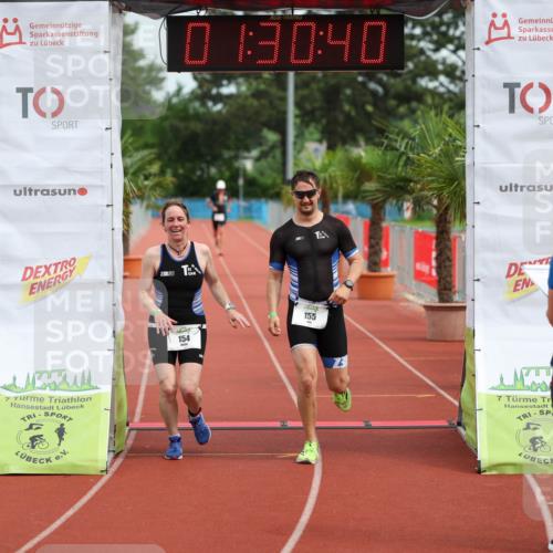 15.06.2025 - 7 Türme Triathlon Michael Strokosch http://msf.ph/oto/7929895 15.06.2025 10:30:41 Ziel 154, 155 meine-sportfotos.de