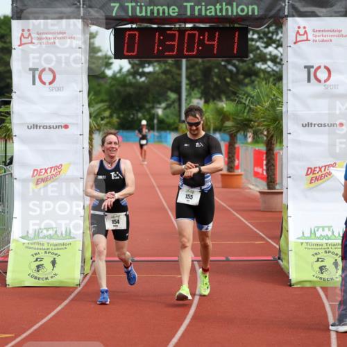 15.06.2025 - 7 Türme Triathlon Michael Strokosch http://msf.ph/oto/7929898 15.06.2025 10:30:42 Ziel 154, 155 meine-sportfotos.de