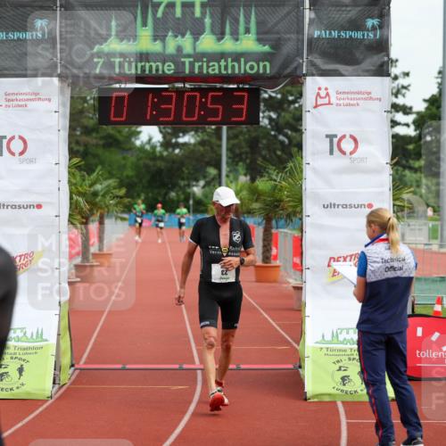 15.06.2025 - 7 Türme Triathlon Michael Strokosch http://msf.ph/oto/7929909 15.06.2025 10:30:54 Ziel 23 meine-sportfotos.de