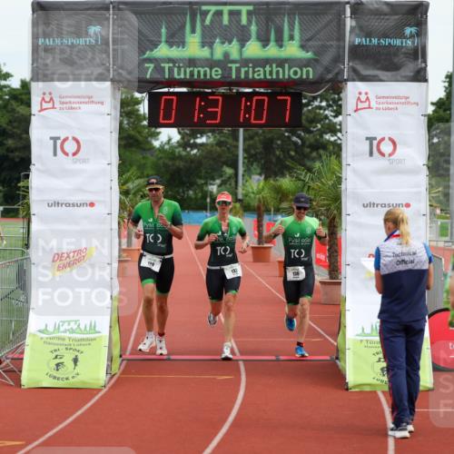 15.06.2025 - 7 Türme Triathlon Michael Strokosch http://msf.ph/oto/7929923 15.06.2025 10:31:08 Ziel 129, 130, 132 meine-sportfotos.de