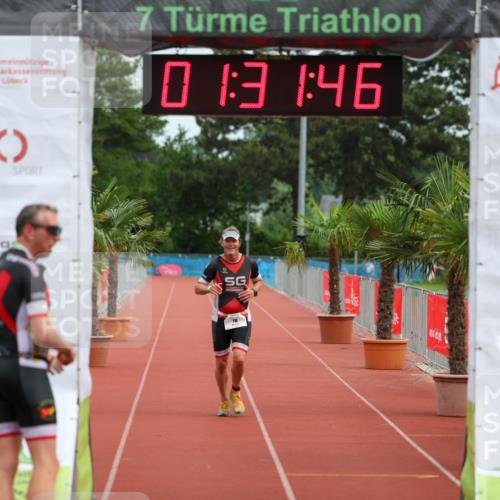 15.06.2025 - 7 Türme Triathlon Michael Strokosch http://msf.ph/oto/7929938 15.06.2025 10:31:47 Ziel 78 meine-sportfotos.de