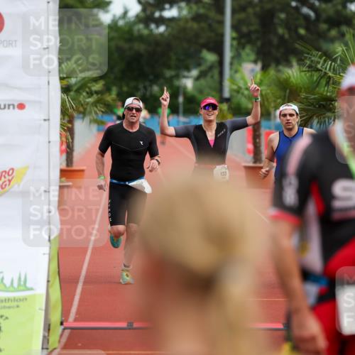 15.06.2025 - 7 Türme Triathlon Michael Strokosch http://msf.ph/oto/7929963 15.06.2025 10:33:25 Ziel 133, 134, 135 meine-sportfotos.de