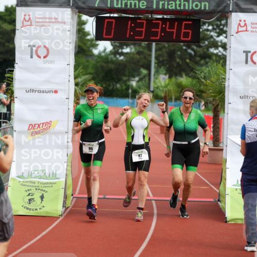 15.06.2025 - 7 Türme Triathlon Michael Strokosch http://msf.ph/oto/7929973 15.06.2025 10:33:47 Ziel 85, 86, 87 meine-sportfotos.de
