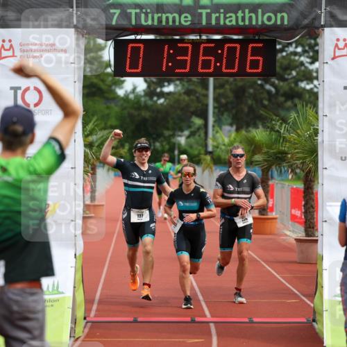 15.06.2025 - 7 Türme Triathlon Michael Strokosch http://msf.ph/oto/7930051 15.06.2025 10:36:07 Ziel 137, 138, 140 meine-sportfotos.de