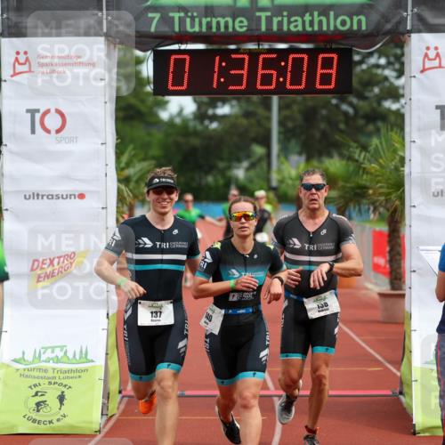 15.06.2025 - 7 Türme Triathlon Michael Strokosch http://msf.ph/oto/7930058 15.06.2025 10:36:08 Ziel 126, 127, 128, 137, 138, 140 meine-sportfotos.de