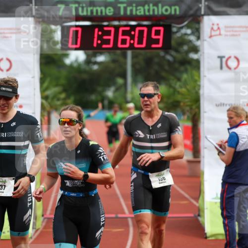 15.06.2025 - 7 Türme Triathlon Michael Strokosch http://msf.ph/oto/7930062 15.06.2025 10:36:09 Ziel 126, 127, 128, 137, 138, 140 meine-sportfotos.de