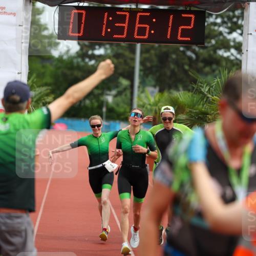 15.06.2025 - 7 Türme Triathlon Michael Strokosch http://msf.ph/oto/7930064 15.06.2025 10:36:12 Ziel 126, 127, 128, 137, 138, 140 meine-sportfotos.de