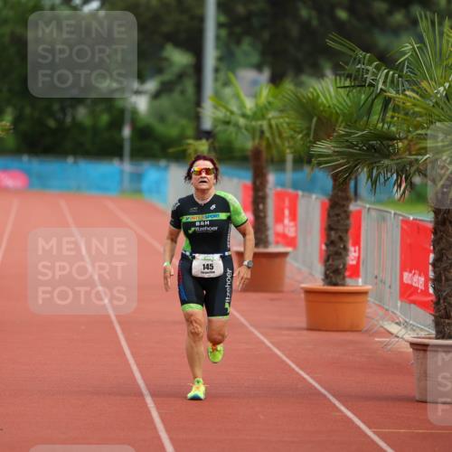 15.06.2025 - 7 Türme Triathlon Michael Strokosch http://msf.ph/oto/7930074 15.06.2025 10:37:30 Ziel 145 meine-sportfotos.de