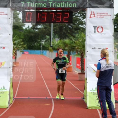 15.06.2025 - 7 Türme Triathlon Michael Strokosch http://msf.ph/oto/7930080 15.06.2025 10:37:33 Ziel 145 meine-sportfotos.de
