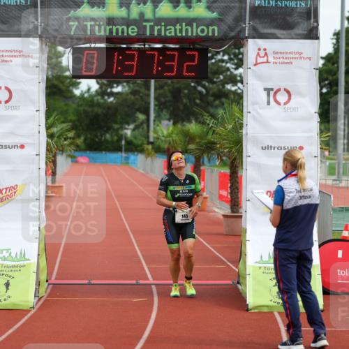 15.06.2025 - 7 Türme Triathlon Michael Strokosch http://msf.ph/oto/7930081 15.06.2025 10:37:33 Ziel 145 meine-sportfotos.de
