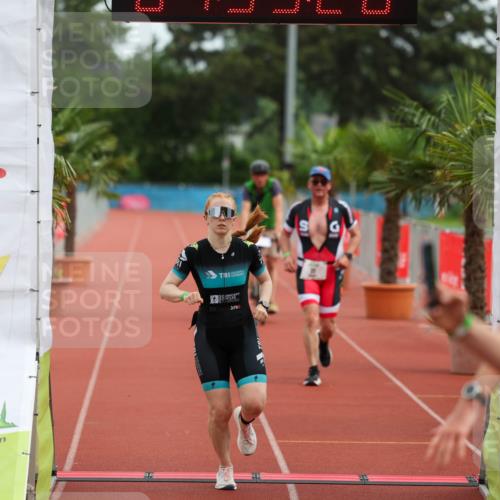 15.06.2025 - 7 Türme Triathlon Michael Strokosch http://msf.ph/oto/7930091 15.06.2025 10:39:20 Ziel 77, 139 meine-sportfotos.de