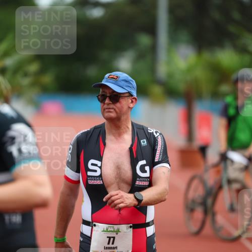 15.06.2025 - 7 Türme Triathlon Michael Strokosch http://msf.ph/oto/7930102 15.06.2025 10:39:25 Ziel 77, 139 meine-sportfotos.de