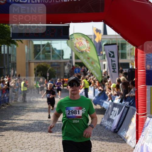 13.06.2025 - Holstenköstenlauf Felixshl http://msf.ph/oto/7930125 13.06.2025 17:55:22 Laufen 2330, 2355, 2387, 2616, 2675, 2765, 2981, 3642 meine-sportfotos.de