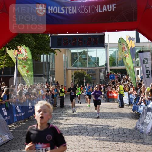 13.06.2025 - Holstenköstenlauf Felixshl http://msf.ph/oto/7930164 13.06.2025 17:55:25 Laufen 2330, 2387, 2389, 2616, 2675, 2765, 2981, 3287 meine-sportfotos.de
