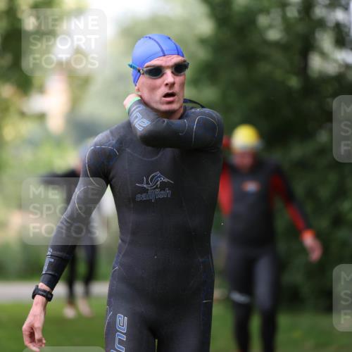 15.06.2025 - 7 Türme Triathlon Michael Strokosch http://msf.ph/oto/7930191 15.06.2025 12:23:06 Schwimmen 353, 376, 436, 474, 495, 506, 546, 598, 681 meine-sportfotos.de