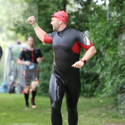 15.06.2025 - 7 Türme Triathlon Michael Strokosch http://msf.ph/oto/7930230 15.06.2025 12:23:23 Schwimmen 376, 388, 422, 436, 457, 474, 541, 546, 558, 606, 639 meine-sportfotos.de