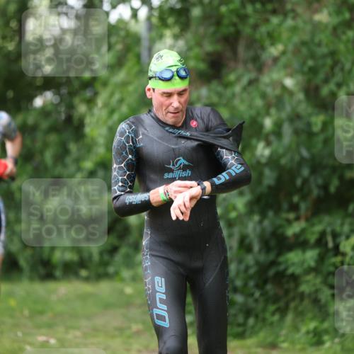 15.06.2025 - 7 Türme Triathlon Michael Strokosch http://msf.ph/oto/7930261 15.06.2025 12:23:32 Schwimmen 388, 422, 457, 467, 474, 541, 558, 582, 606, 639 meine-sportfotos.de
