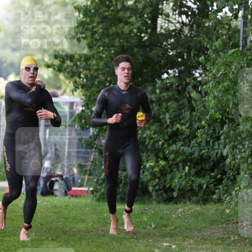 15.06.2025 - 7 Türme Triathlon Michael Strokosch http://msf.ph/oto/7930275 15.06.2025 12:23:38 Schwimmen 388, 457, 467, 541, 558, 580, 582, 606, 639 meine-sportfotos.de