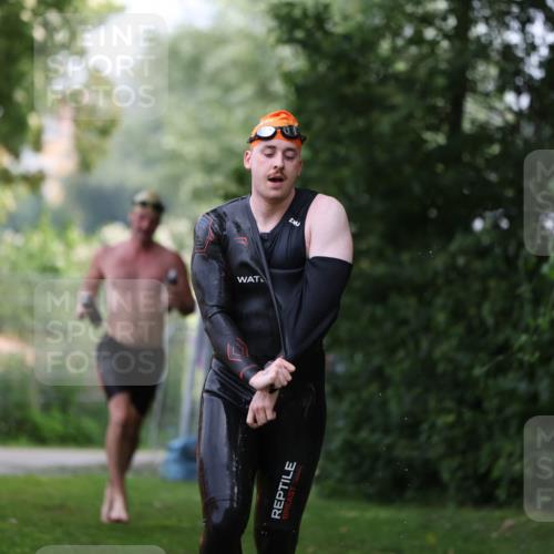 15.06.2025 - 7 Türme Triathlon Michael Strokosch http://msf.ph/oto/7930296 15.06.2025 12:23:45 Schwimmen 457, 467, 541, 580, 582, 639 meine-sportfotos.de