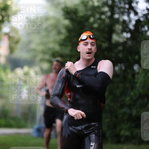 15.06.2025 - 7 Türme Triathlon Michael Strokosch http://msf.ph/oto/7930302 15.06.2025 12:23:46 Schwimmen 457, 467, 541, 580, 582, 639 meine-sportfotos.de