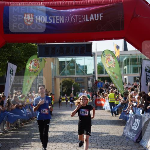 13.06.2025 - Holstenköstenlauf Felixshl http://msf.ph/oto/7930340 13.06.2025 17:55:47 Laufen 2268, 2547, 2781, 3012, 3249, 3282, 3633, 3757 meine-sportfotos.de