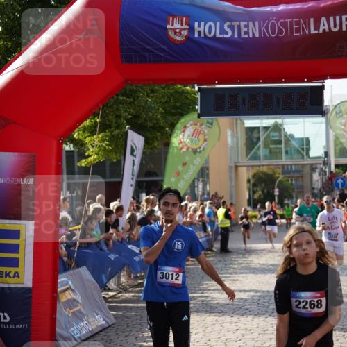 13.06.2025 - Holstenköstenlauf Felixshl http://msf.ph/oto/7930367 13.06.2025 17:55:49 Laufen 2006, 2268, 2547, 2781, 3012, 3249, 3633, 3757, 3821 meine-sportfotos.de
