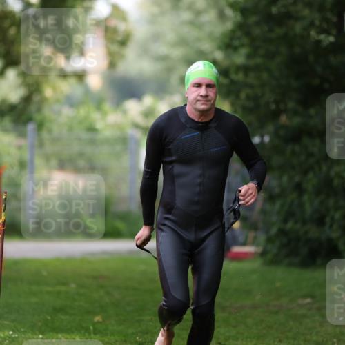 15.06.2025 - 7 Türme Triathlon Michael Strokosch http://msf.ph/oto/7930401 15.06.2025 12:24:42 Schwimmen 361, 432 meine-sportfotos.de