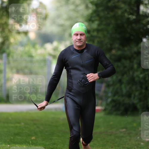 15.06.2025 - 7 Türme Triathlon Michael Strokosch http://msf.ph/oto/7930402 15.06.2025 12:24:42 Schwimmen 361, 432 meine-sportfotos.de