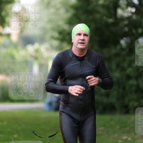 15.06.2025 - 7 Türme Triathlon Michael Strokosch http://msf.ph/oto/7930406 15.06.2025 12:24:43 Schwimmen 361, 432 meine-sportfotos.de