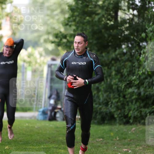 15.06.2025 - 7 Türme Triathlon Michael Strokosch http://msf.ph/oto/7930418 15.06.2025 12:25:23 Schwimmen 379, 441, 587, 663 meine-sportfotos.de