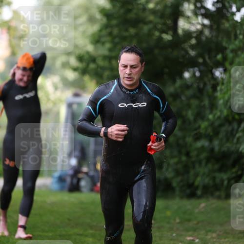 15.06.2025 - 7 Türme Triathlon Michael Strokosch http://msf.ph/oto/7930423 15.06.2025 12:25:24 Schwimmen 379, 441, 587, 663 meine-sportfotos.de