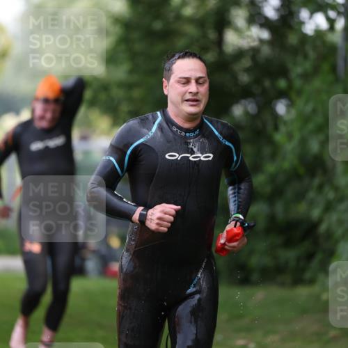15.06.2025 - 7 Türme Triathlon Michael Strokosch http://msf.ph/oto/7930429 15.06.2025 12:25:25 Schwimmen 379, 441, 587, 663 meine-sportfotos.de