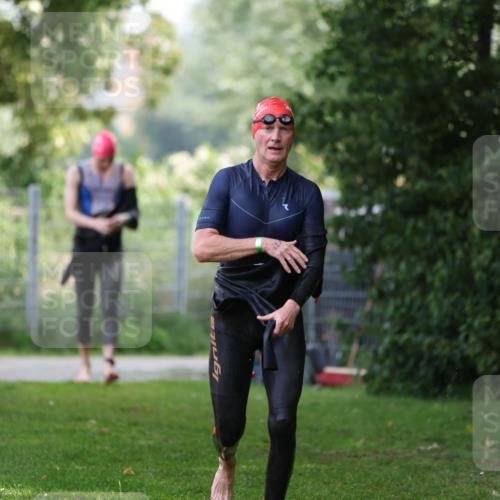 15.06.2025 - 7 Türme Triathlon Michael Strokosch http://msf.ph/oto/7930472 15.06.2025 12:26:02 Schwimmen 393, 469, 479, 619, 621 meine-sportfotos.de