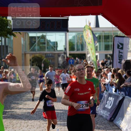 13.06.2025 - Holstenköstenlauf Felixshl http://msf.ph/oto/7930481 13.06.2025 17:56:07 Laufen 2175, 2276, 2555, 2861, 2917, 3043, 3288, 3602, 3672 meine-sportfotos.de