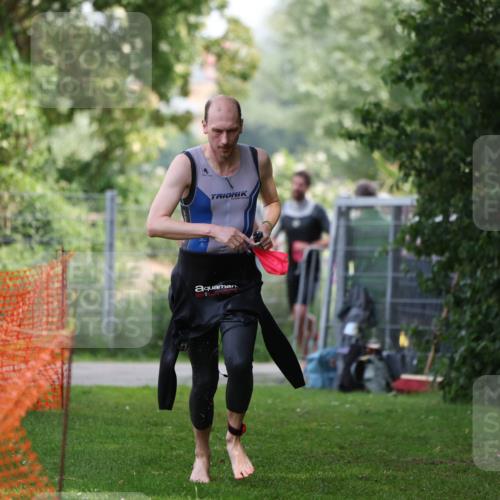 15.06.2025 - 7 Türme Triathlon Michael Strokosch http://msf.ph/oto/7930487 15.06.2025 12:26:07 Schwimmen 393, 469, 479, 600, 619, 621 meine-sportfotos.de