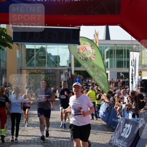 13.06.2025 - Holstenköstenlauf Felixshl http://msf.ph/oto/7930529 13.06.2025 17:56:34 Laufen 2121, 2736, 2784, 3306, 3716, 3722, 3910 meine-sportfotos.de