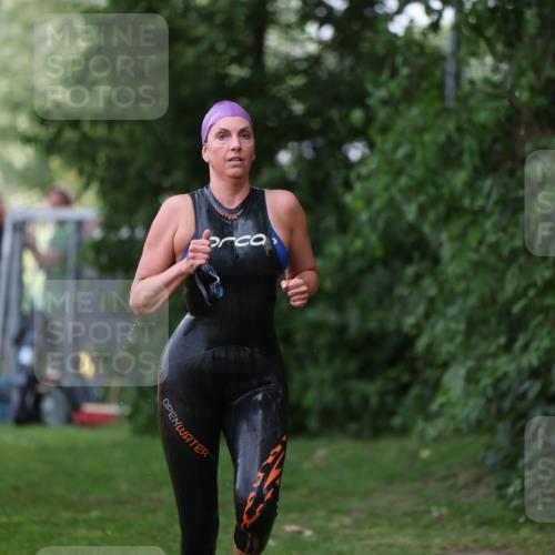 15.06.2025 - 7 Türme Triathlon Michael Strokosch http://msf.ph/oto/7930570 15.06.2025 12:26:50 Schwimmen 364, 524, 553 meine-sportfotos.de