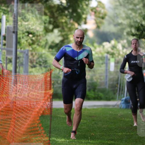 15.06.2025 - 7 Türme Triathlon Michael Strokosch http://msf.ph/oto/7930633 15.06.2025 12:27:29 Schwimmen 589, 617, 642 meine-sportfotos.de