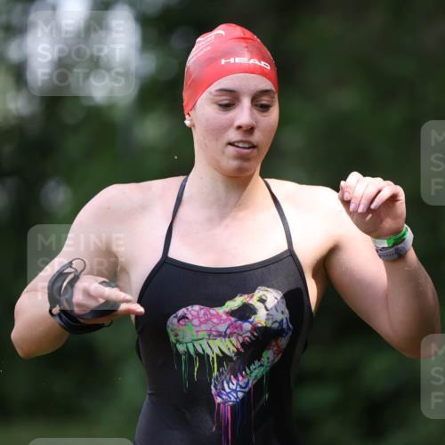 15.06.2025 - 7 Türme Triathlon Michael Strokosch http://msf.ph/oto/7930668 15.06.2025 12:27:38 Schwimmen 509, 525, 589, 617, 642 meine-sportfotos.de