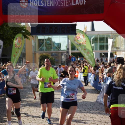 13.06.2025 - Holstenköstenlauf Felixshl http://msf.ph/oto/7930679 13.06.2025 17:56:53 Laufen 2174, 2244, 2472, 3272, 3744, 3794, 3820, 3862, 3871, 3892, 3901, 3923 meine-sportfotos.de