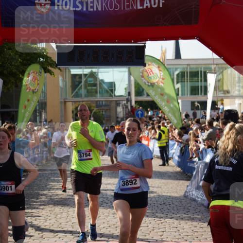 13.06.2025 - Holstenköstenlauf Felixshl http://msf.ph/oto/7930684 13.06.2025 17:56:53 Laufen 2174, 2244, 2472, 3272, 3744, 3794, 3820, 3862, 3871, 3892, 3901, 3923 meine-sportfotos.de