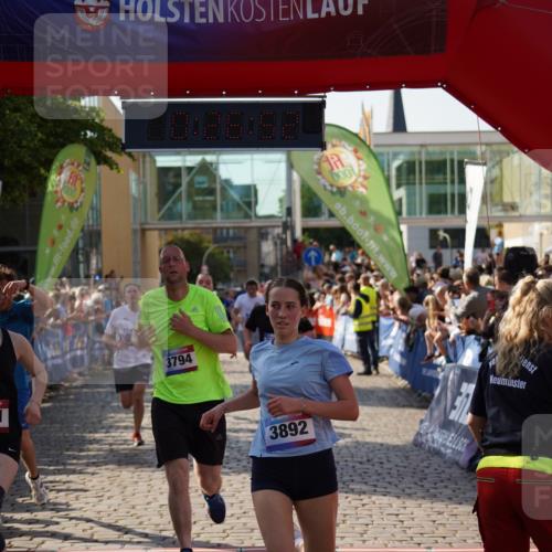 13.06.2025 - Holstenköstenlauf Felixshl http://msf.ph/oto/7930686 13.06.2025 17:56:53 Laufen 2174, 2244, 2472, 3272, 3744, 3794, 3820, 3862, 3871, 3892, 3901, 3923 meine-sportfotos.de
