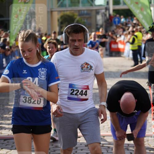 13.06.2025 - Holstenköstenlauf Felixshl http://msf.ph/oto/7930743 13.06.2025 17:57:00 Laufen 2174, 2244, 2472, 2487, 3124, 3126, 3137, 3272, 3629, 3820, 3970 meine-sportfotos.de