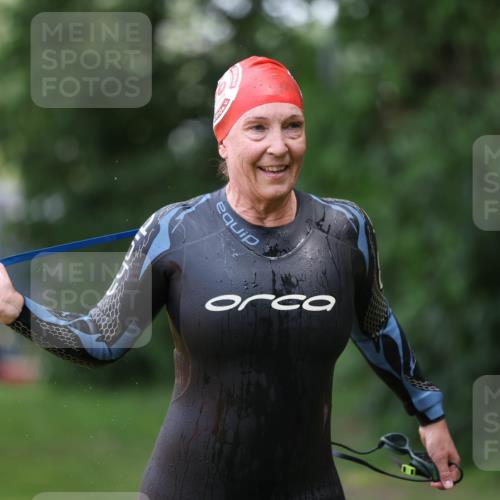 15.06.2025 - 7 Türme Triathlon Michael Strokosch http://msf.ph/oto/7930746 15.06.2025 12:28:50 Schwimmen 552, 554, 574 meine-sportfotos.de