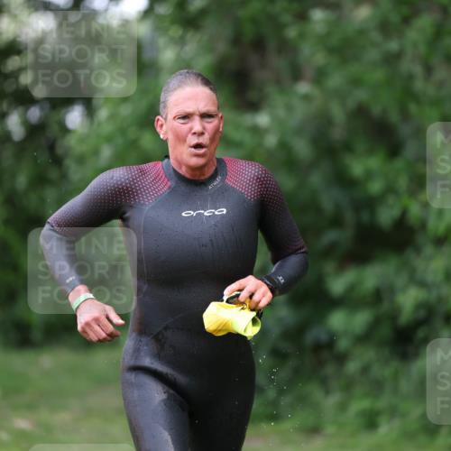 15.06.2025 - 7 Türme Triathlon Michael Strokosch http://msf.ph/oto/7930810 15.06.2025 12:29:31 Schwimmen 502, 545 meine-sportfotos.de