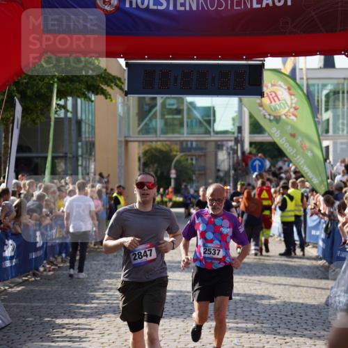 13.06.2025 - Holstenköstenlauf Felixshl http://msf.ph/oto/7930876 13.06.2025 17:57:24 Laufen 2324, 2510, 2537, 2673, 2847, 3663, 3857 meine-sportfotos.de